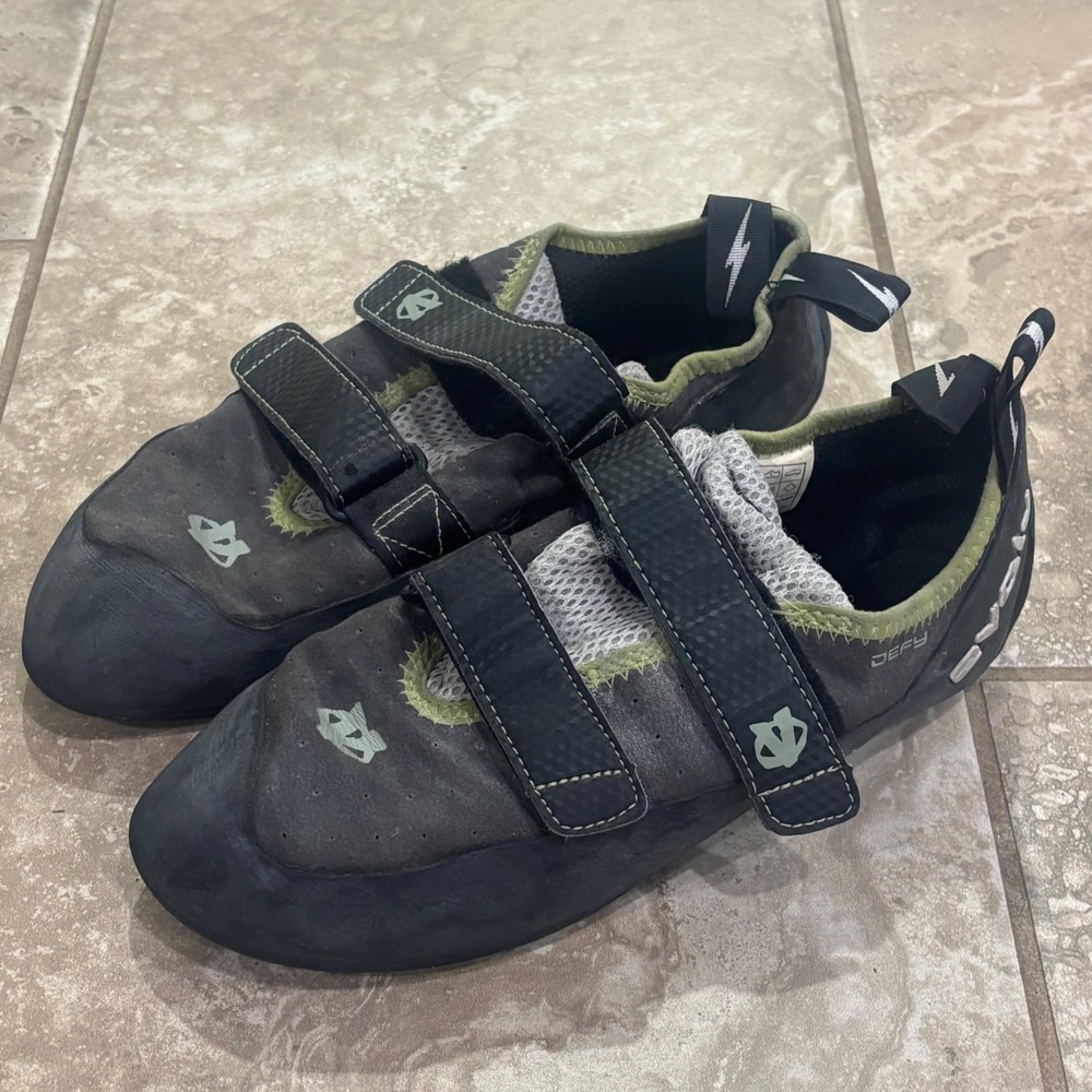 Evolv Defy Mens Rock Climbing Shoes Charcoal Olive Green Size 10.5 Bouldering